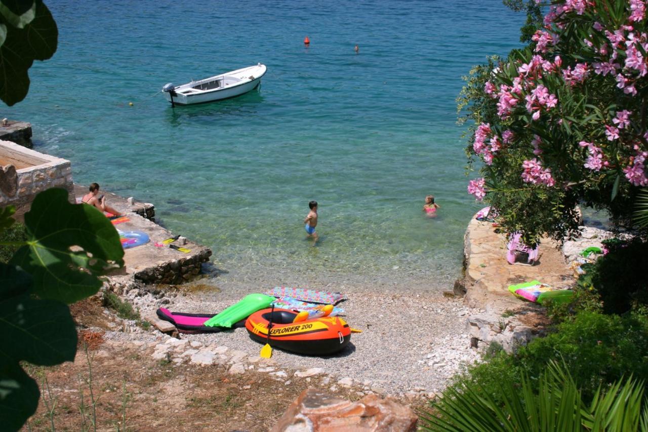 Apartments By The Sea Cove Zastupac, Hvar - 8761 Hvar Town Kültér fotó